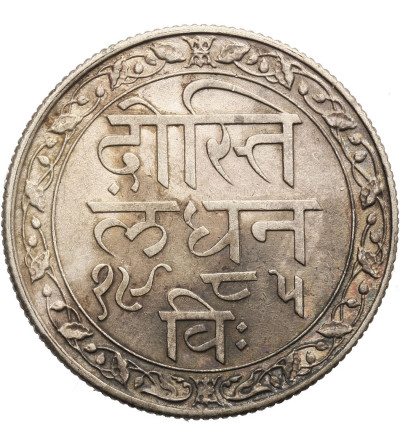 India - Mewar. 1/2 Rupee, VS 1985 / 1928 AD, Fatteh Singh 1884-1930 AD, Dosti Lundhun