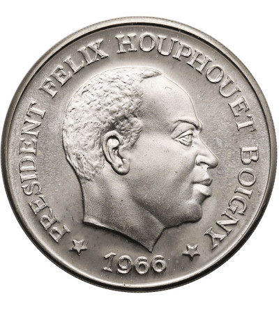 Wybrzeże Kości Słoniowej. 10 franków 1966