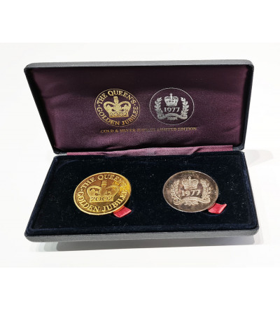 Wielka Brytania. Limitowana edycja platerowanych srebrem i złotem jubileuszowych medali królowej Elżbiety II, 2002