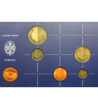 The Netherlands (Holland). Official mint set of circulation coins 1983 - 5 coins and a commemorative mint token