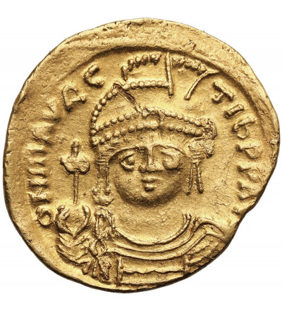 Byzantine Empire, Mauricius Tiberius, 582-602 AD. AV Solidus, circa 583/84-602 AD, Constantinopolis Mint