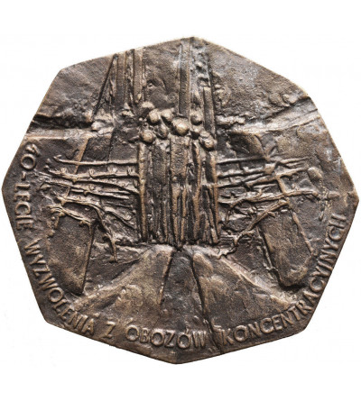 Polska, PRL (1952–1989), Poznań. Medal 1985, 40-lecie Wyzwolenia z Obozów Koncentracyjnych