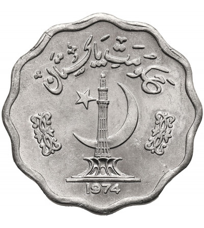 Pakistan. 10 Paisa 1974
