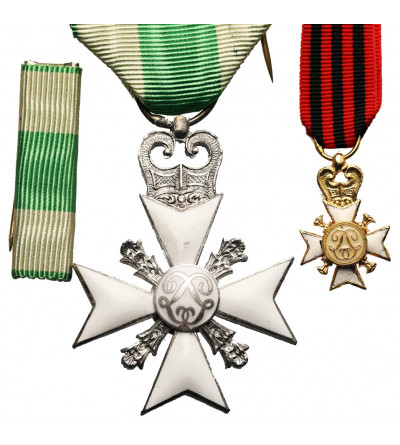 Belgium, Leopold II (1865-1909). Set of Gold and Silver Cross of Merit for Long Civil Service