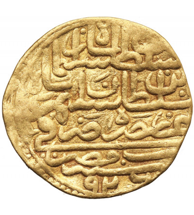 Egypt / Turkey, (Ottoman Empire). Suleiman the Magnificen, 1520-1566 AD. AV Sultani, AH 926 / 1520 AD, Misr (Cairo) mint