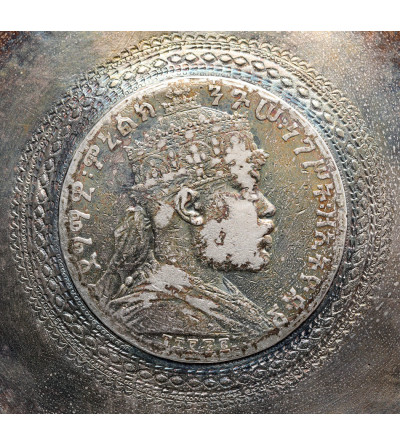 Ethiopia, Menelik II (1889-1913). Silver bowl / saucer with a 1 Birr coin, EE 1892 / 1900 AD