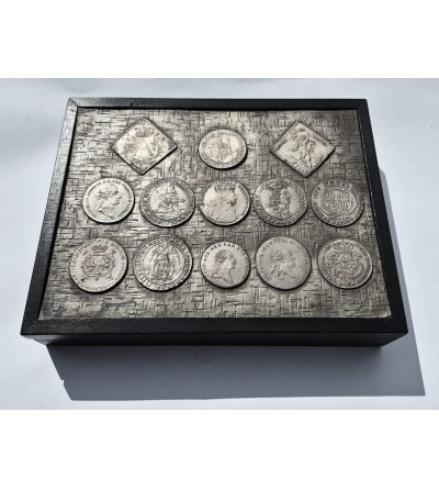 Poland, PRL (1952-1989). Wooden box with images of 13 Thalers of Royal Poland (galvanotypes)