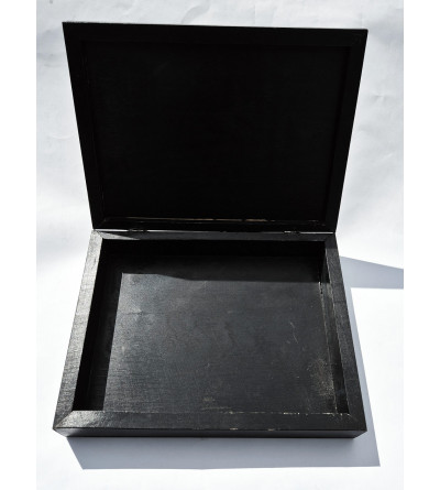 Poland, PRL (1952-1989). Wooden box with images of 13 Thalers of Royal Poland (galvanotypes)