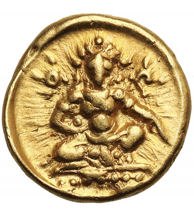India. Vijayanagar Empire, Tuluva dynasty. Krishna Devaraya, 1509-1529 AD. 1/2 Pagoda, no date