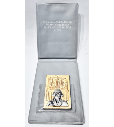 Germany, German Democratic Republic (GDR/DDR). Medal/plaquette of the National People's Army, Municipal Command