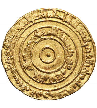 Fatimids. al-'Aziz Billah, AH 365-386 / 975-996 AD. Gold Dinar, AH 366 / 976/977 AD, Misr mint